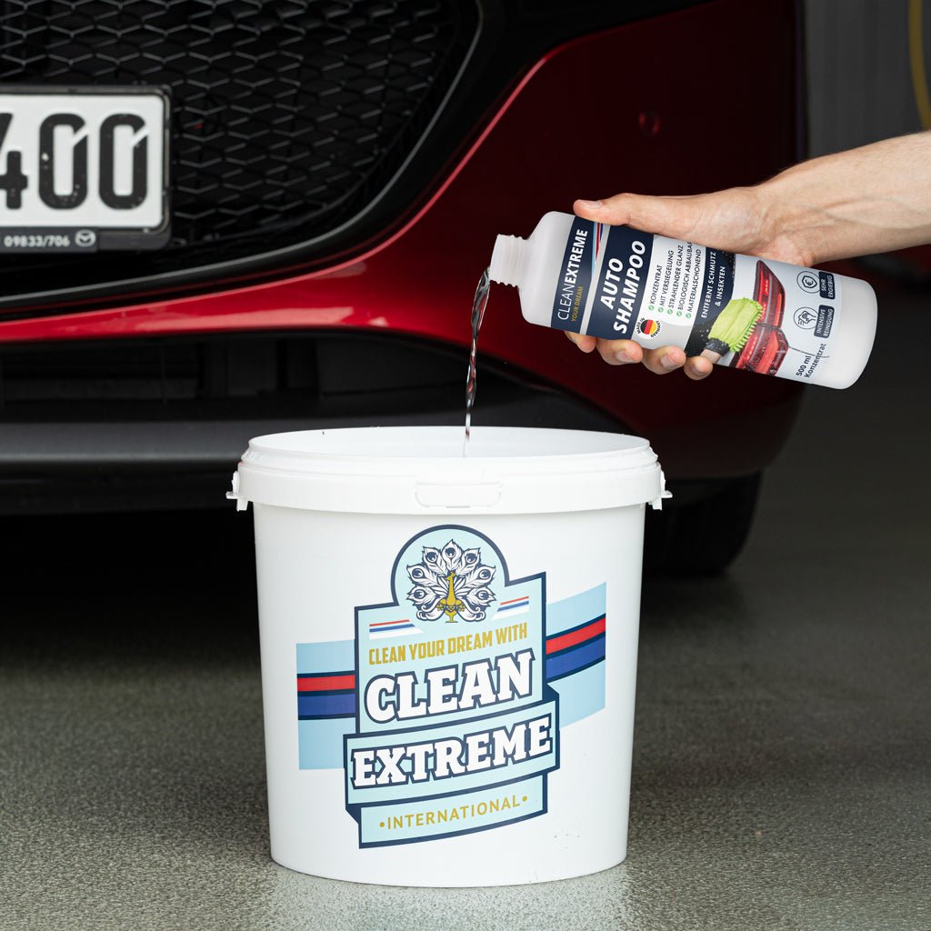 Auto-Wasch-Set Base Glanz Lack & Folie - Glanz-Shampoo mit Wachs Felgenreiniger pH-neutral Insektenentferner Auto-Detailer inkl. Wasch-Zubehör & Wasch-Eimer mit Deckel - CLEANEXTREME
