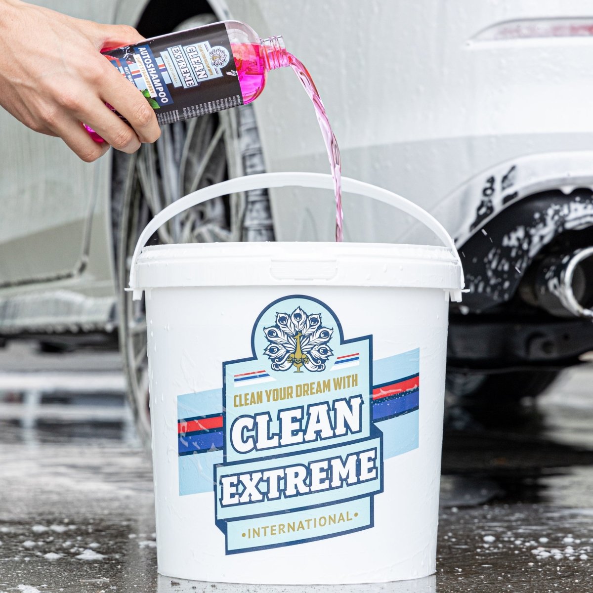 Autoshampoo Konzentrat STRAWBERRY mit Wachs 1 Liter - CLEANEXTREME