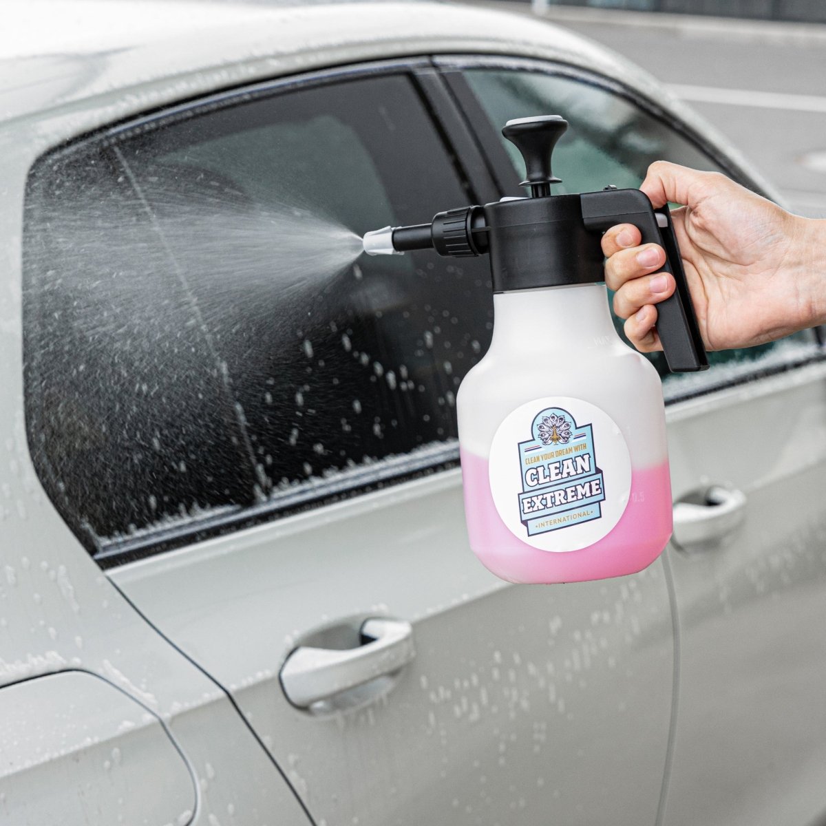 Pumpsprühflasche Profi 1,5 Liter (Drucksprüher) - Düse verstellbar - CLEANEXTREME